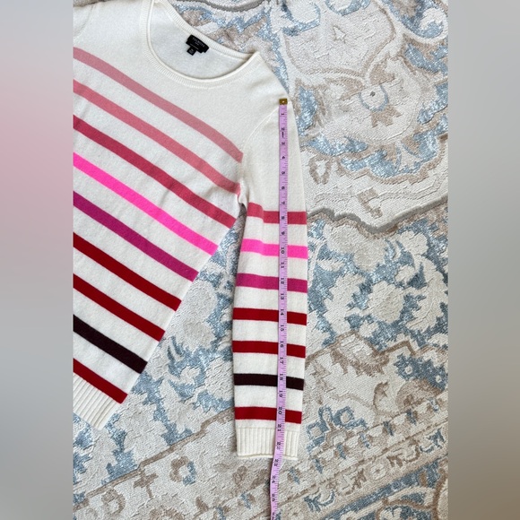 Talbots cashmere crewneck pullover beige base with multicolor stripes size MP - Picture 7 of 8